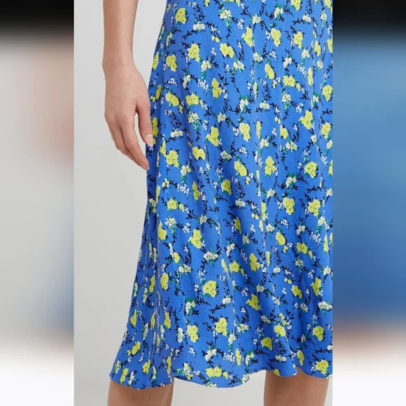 $308 Diane Von Furstenberg Jemma Shirred Floral-Print Crepe Dress - Picture 6 of 15